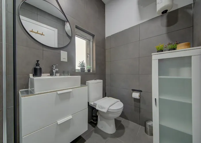 Cosy Penthouse In - Walking Distance To Valletta Апартаменты *